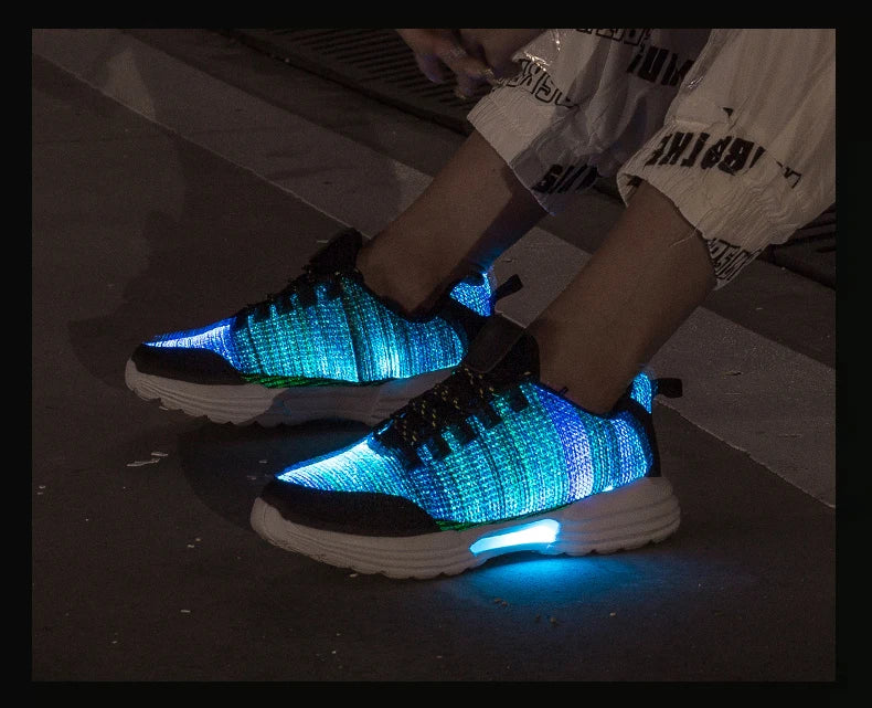 Men Fashion LED Shoes Light Up Sneakers USB Recharging Fiber OPTIC Cloth Elastic Sole Glowing Luminous Flashing Casual Shoes