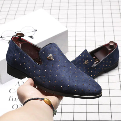 Pointed Rivet Leather Shoes