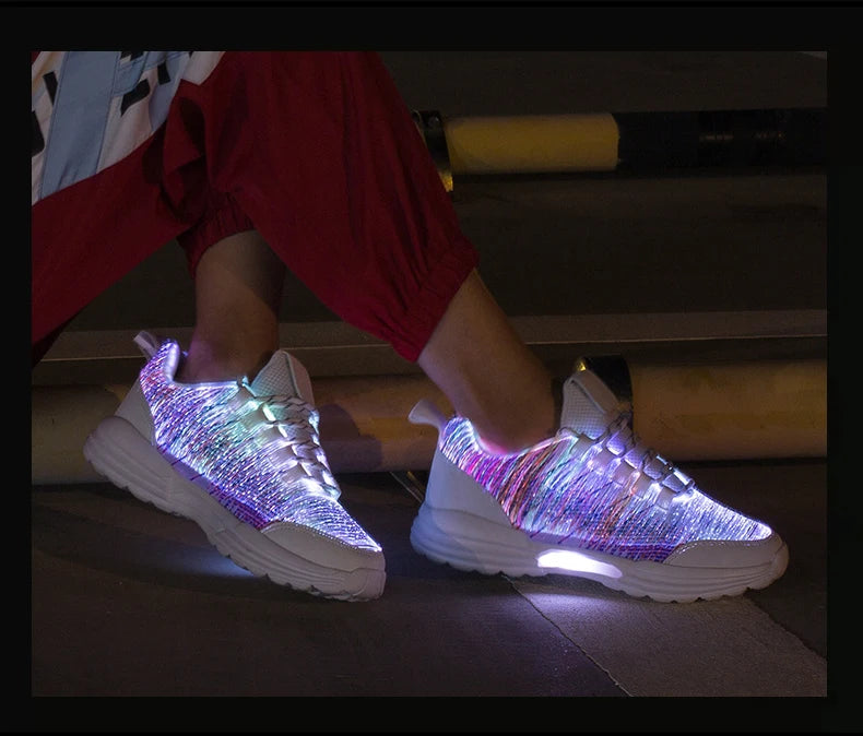 Men Fashion LED Shoes Light Up Sneakers USB Recharging Fiber OPTIC Cloth Elastic Sole Glowing Luminous Flashing Casual Shoes