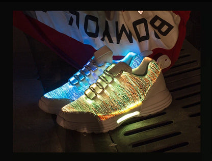 Men Fashion LED Shoes Light Up Sneakers USB Recharging Fiber OPTIC Cloth Elastic Sole Glowing Luminous Flashing Casual Shoes