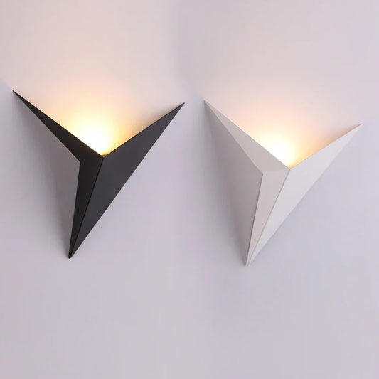 Nordic Modern Triangle LED Wall Lamp Minimalist Indoor Lighting for Living Room/Bedroom, Energy-Saving Wall Sconce Home Decor